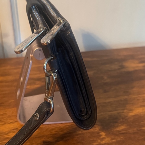 Michael Kors Blue Wristlet - Picture 2 of 10